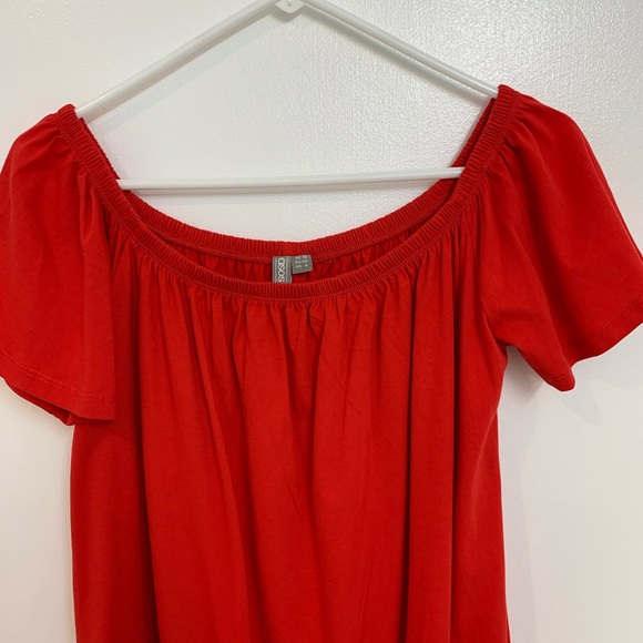 Red off shoulders high low ASOS dress - Picture 3 of 4